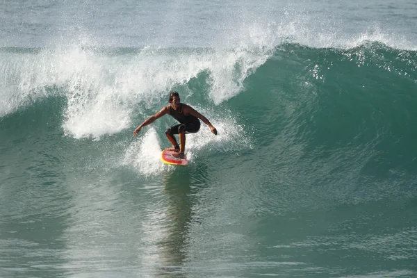 Surfingvågor — Stockfoto