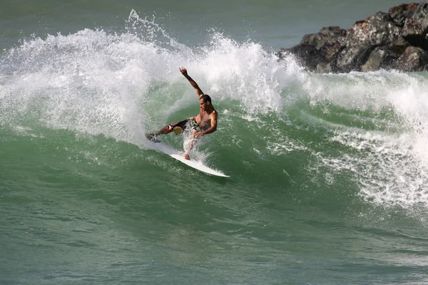 Onda de surf Fotos De Bancos De Imagens