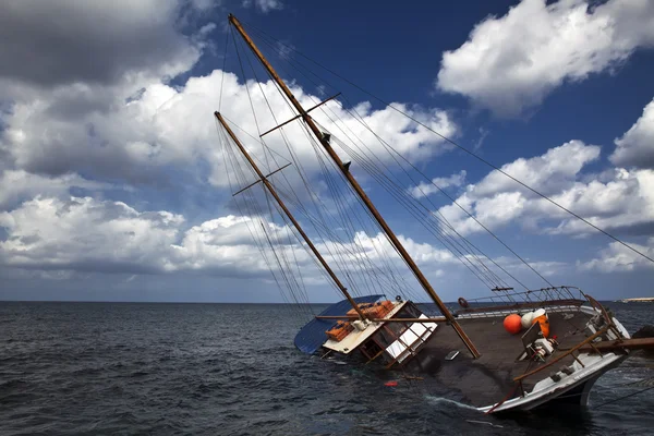 スクーナー船の沈没 — ストック写真
