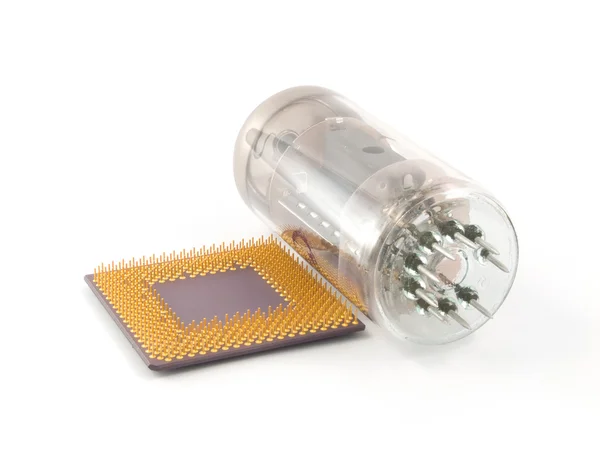CPU and Vacuum tube — Stock Photo, Image