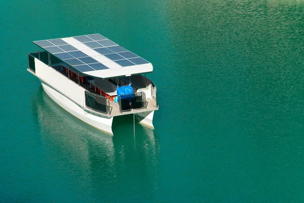 Solarboot — Stockfoto