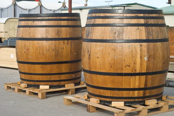 Cerveza tradicional barriles — Foto de Stock