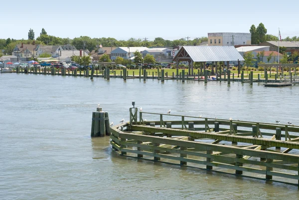 Waterfront in Chincoteague, Virginia — Stock Photo, Image