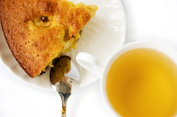 Torta di mele e tè verde — Foto Stock