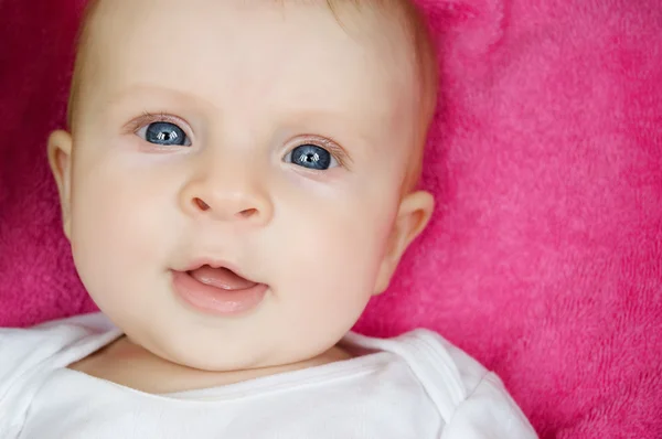 Μπλε eyed μωρό κορίτσι — Φωτογραφία Αρχείου