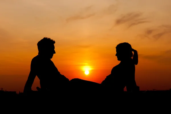 Sunset couple1 — Stock Photo, Image