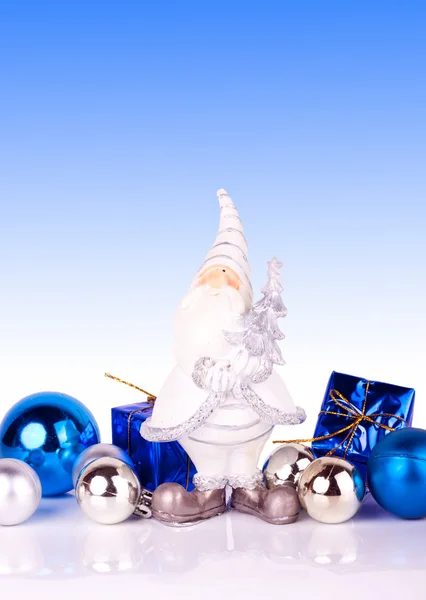 Papai Noel no fundo azul — Fotografia de Stock
