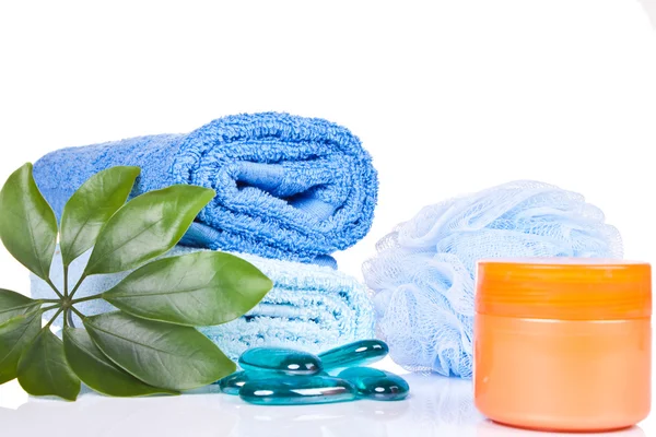 Cream with two towels — Stock Photo, Image