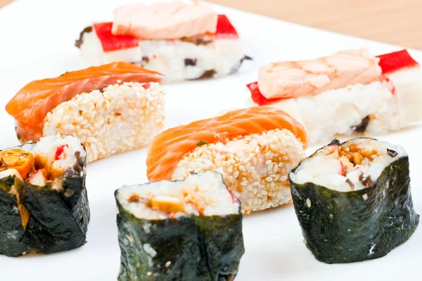 Close-up de rolos de sushi — Fotografia de Stock