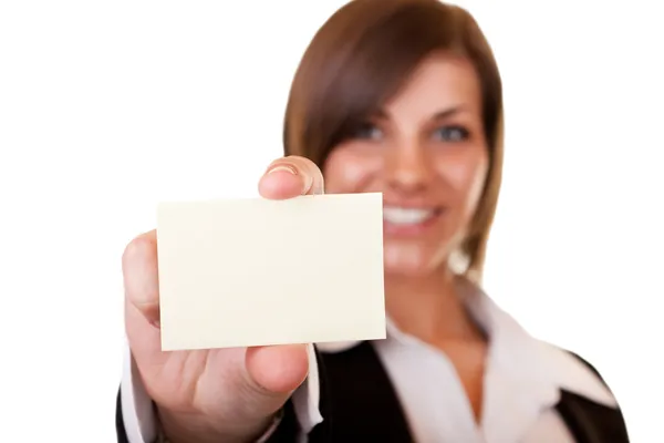 Bizneswoman posiadająca wizytówkę — Zdjęcie stockowe