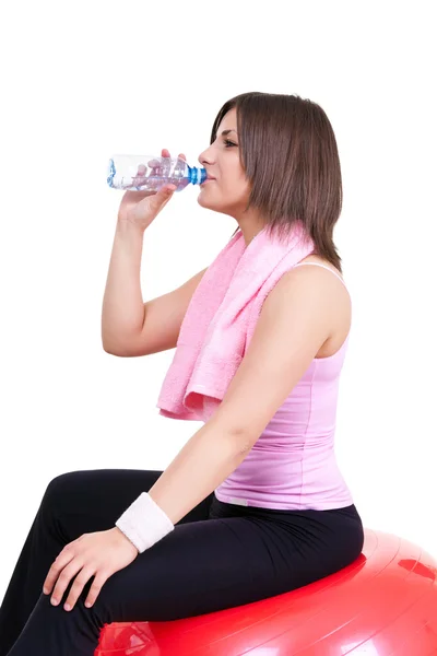 Kobieta pijąca wodę — Zdjęcie stockowe
