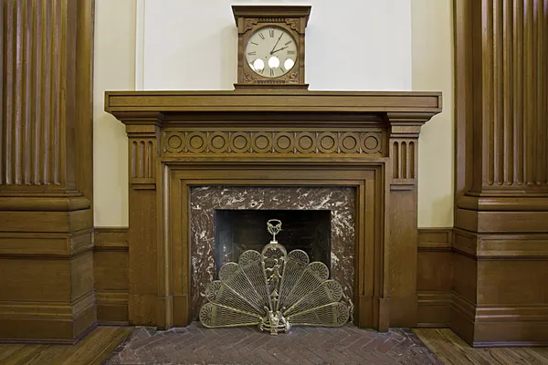 Fireplace in Historic Courthouse Building — Stock Photo, Image