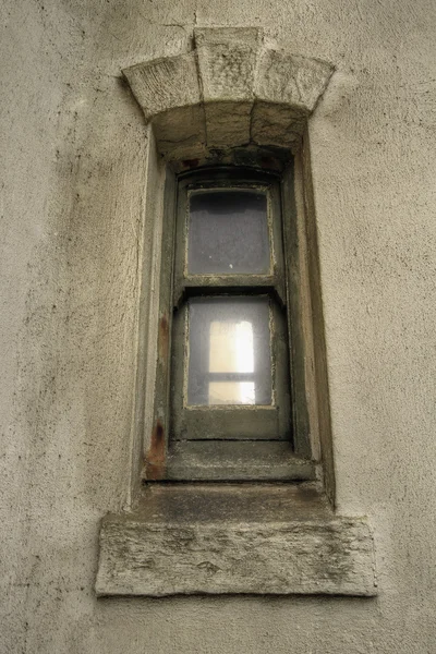 Oude grunge venster 2 — Stockfoto