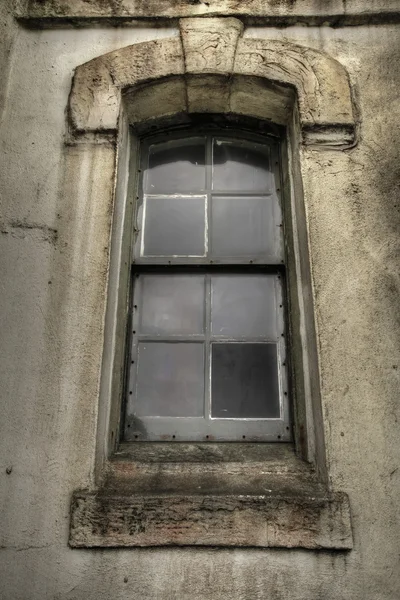 Velha janela grunge — Fotografia de Stock