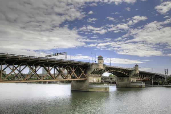 Burnside köprü portland oregon — Stok fotoğraf