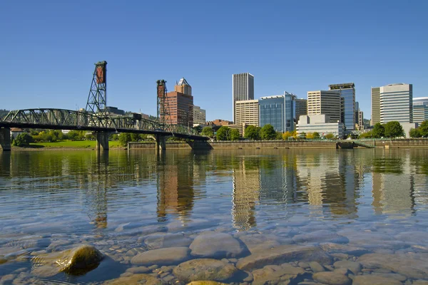 Portland Oregon Downtown Skyline Reflexão 2 — Fotografia de Stock