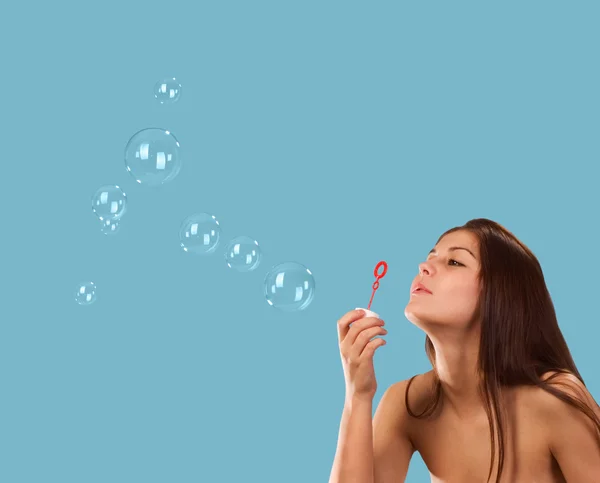 Fille avec bulles de savon — Photo