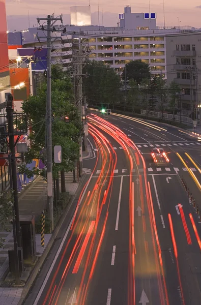 城市的夜间交通 — 图库照片