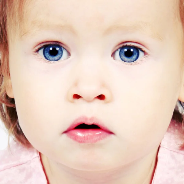 明るい目とドレスの女の赤ちゃん — ストック写真