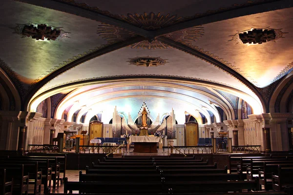 퀘 백, 캐나다에 있는 교회의 내부 보기 — 스톡 사진