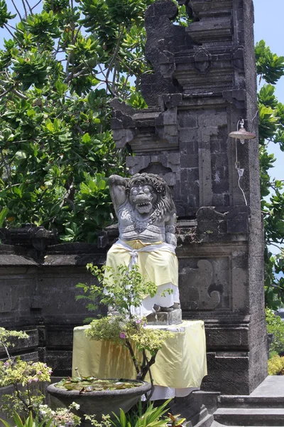 Indonesisk statue – stockfoto
