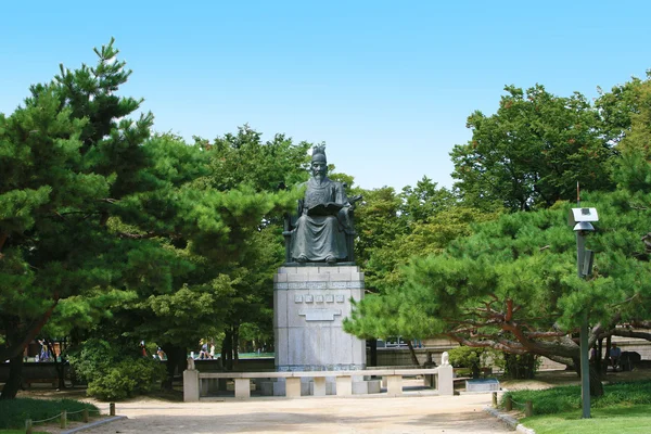 纪念碑朝鲜语 — 图库照片