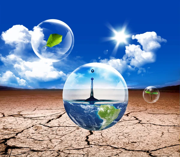 Erde in einer Wasserblase — Stockfoto