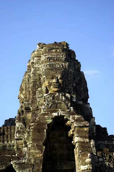 Bayon tapınağın bir kule — Stok fotoğraf