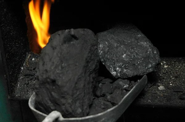 Combustível negro — Fotografia de Stock