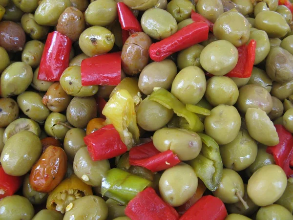 Oliven und Paprika — Stockfoto