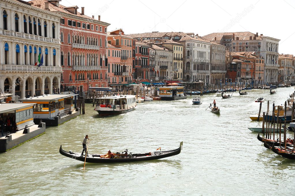 Gondolas floating on the canals of Veni
