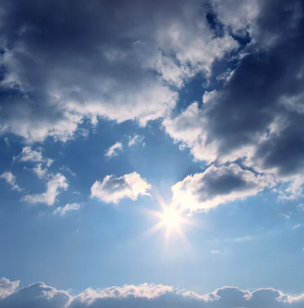 Letnie niebo — Zdjęcie stockowe