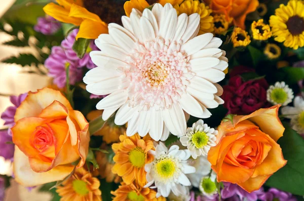 Bright Summer Flower Bouquet — Stock Photo, Image