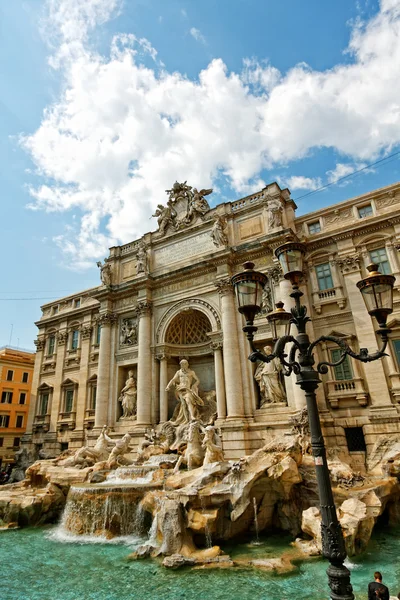 A Fonte de Trevi em Roma — Fotografia de Stock