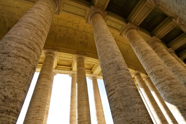 Pilar de columna antigua — Foto de Stock