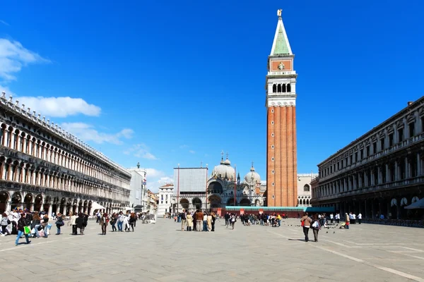 Beautiful Venice on blue sky — Stock Photo, Image