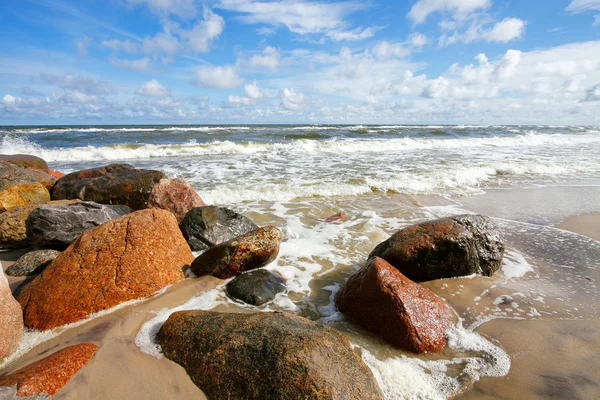 Kamiennym morzem — Zdjęcie stockowe