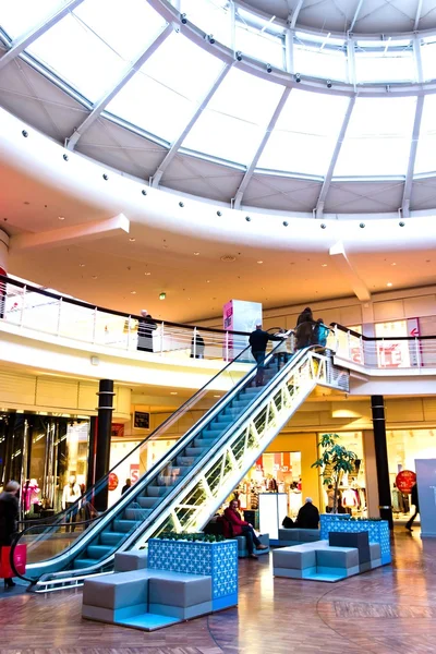 Einkaufszentrum Große Halle Handelszentrum Mit Geschäften — Stockfoto