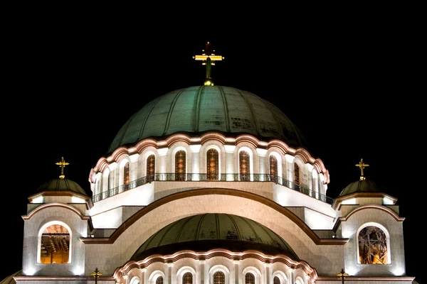 Tempel des Heiligen Sava bei Nacht — Stockfoto