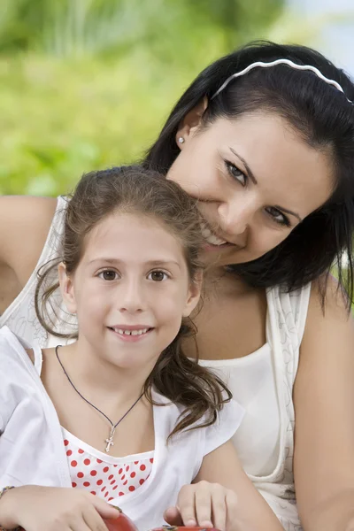 Con la mamma — Foto Stock