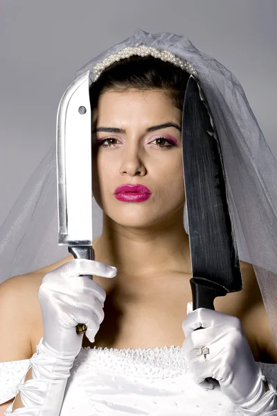 Bridezilla εκμετάλλευση μαχαίρια — Φωτογραφία Αρχείου
