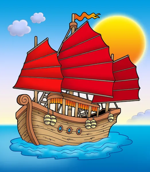 Традиционный китайский корабль с закатом — стоковое фото