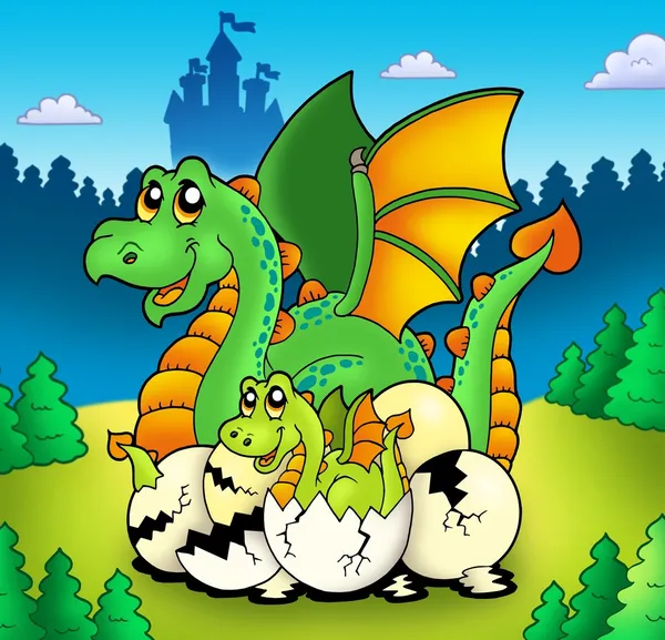 Dragon moeder met baby in bos — Stockfoto