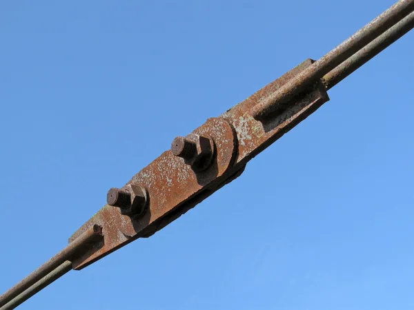 Rusty conceito de conexão de linha metálica — Fotografia de Stock
