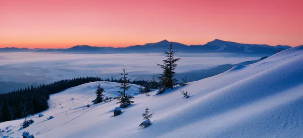 山の夜明け — ストック写真