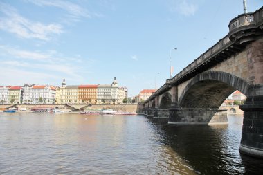 bir görünümü güzel bir Prag