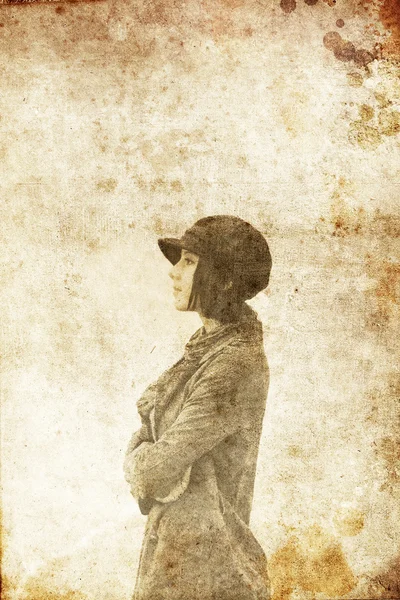 Retrato hermosa chica con bufanda. Foto en estilo de imagen antigua . —  Fotos de Stock