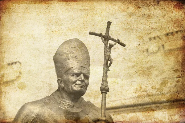 Oude stijl foto van paus john paul ii standbeeld in Krakau. Polen — Stockfoto