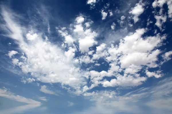 Bella natura astratta nuvole per sfondo — Foto Stock