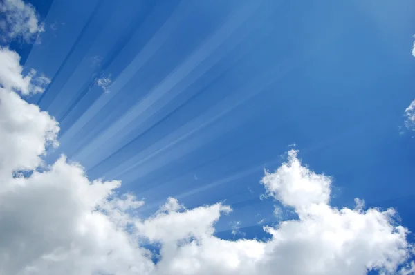 Licht aus Wolken. — Stockfoto